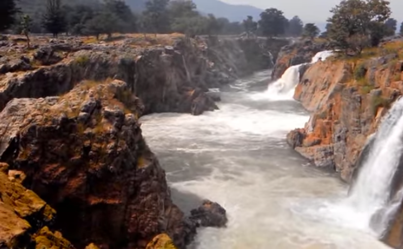Hogenakkal Falls, Dharmapur